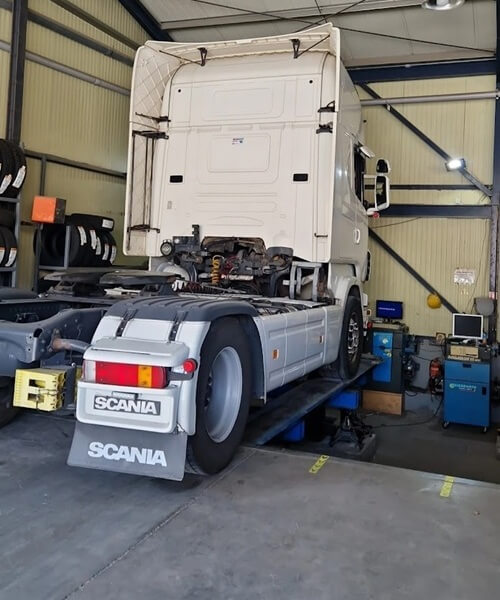 ευθυγραμμιση αυτοκινητων φορτηγων καραταρακης τροχοκινηση ηρακλειο κρητης