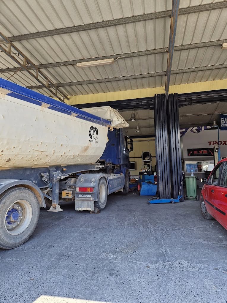 Ευθυγράμμιση φορτηγού Scania στο συνεργείο